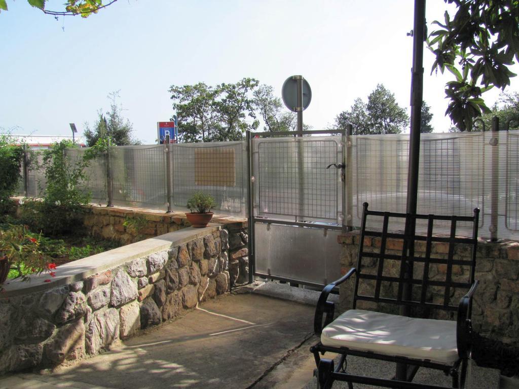 Apartment Opatija Lavanda Bilik gambar