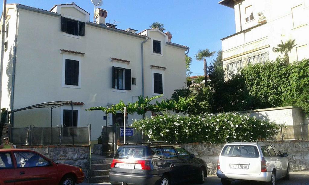 Apartment Opatija Lavanda Luaran gambar